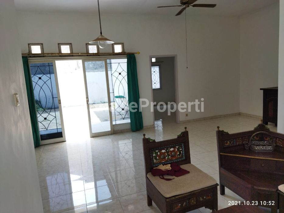 Foto properti Rumah Siap Huni Lokasi Strategis Dekat Waru 4