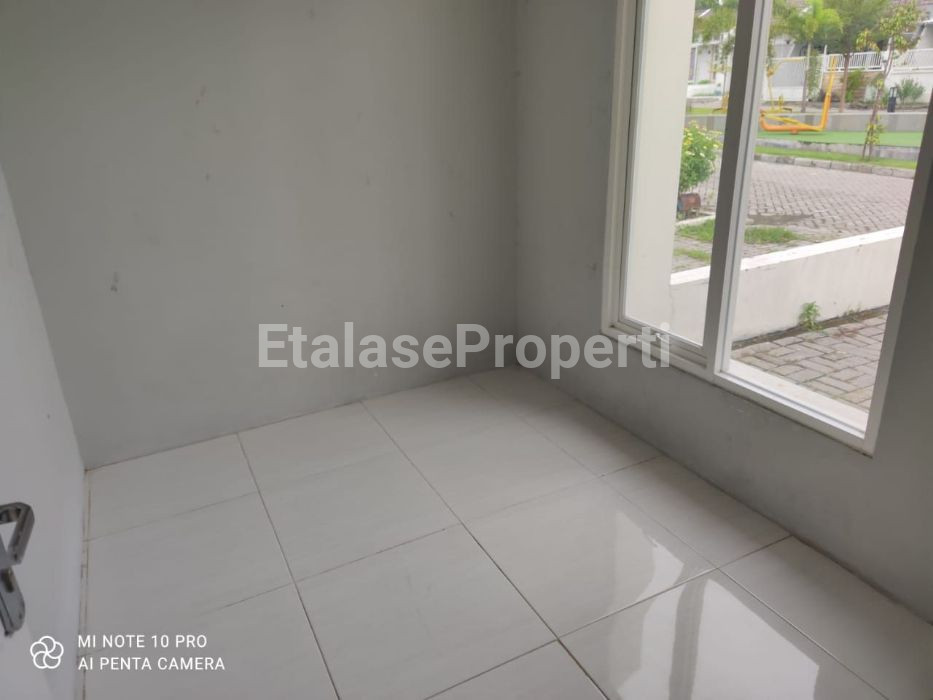 Foto properti Disewakan Rumah Di Barat Surabaya Murah Perumahan Jade Hamlet 4