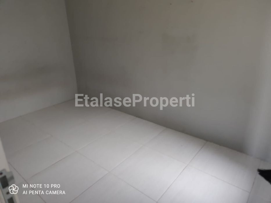 Foto properti Disewakan Rumah Di Barat Surabaya Murah Perumahan Jade Hamlet 7