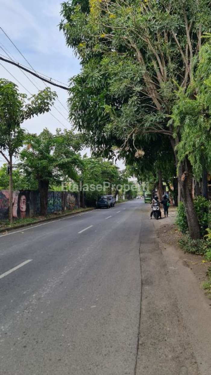 Foto properti DIJUAL RUMAH TENGAH KOTA SURABAYA PUSAT - COCOK U/ TEMPAT USAHA 6