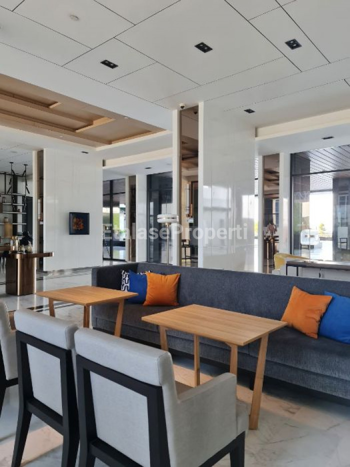 Foto properti KANTOR SEKALIGUS HUNIAN TEPAT DI ATAS MALL 4