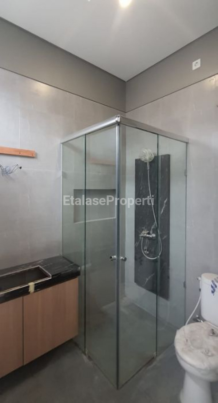 Foto properti Dijual Rumah Baru Minimalis Manyar Indah 5