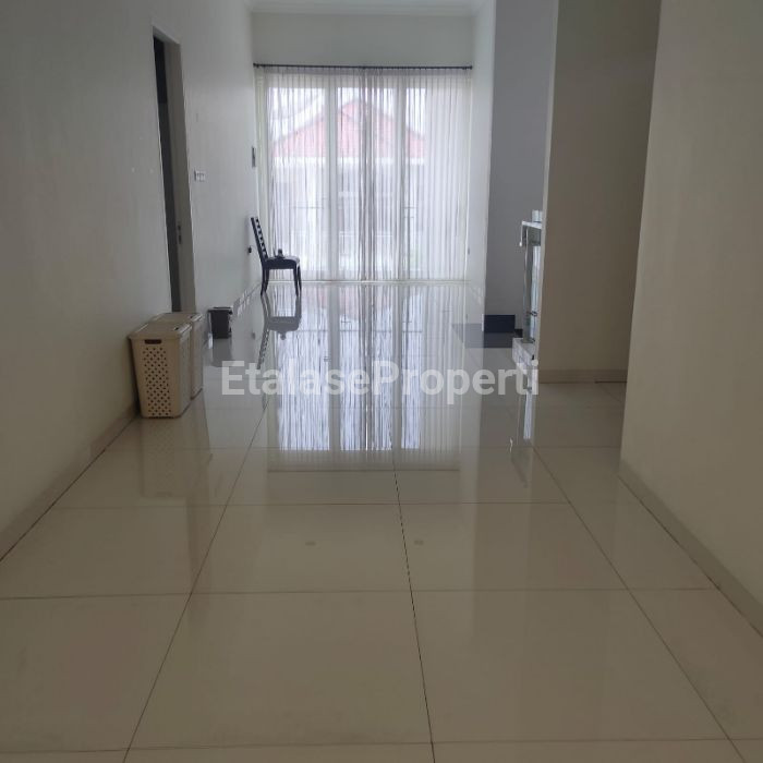Foto properti Dijual Rumah Minimalis Villa Bukit Mas 5