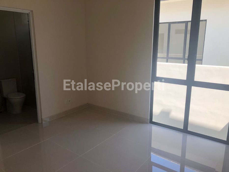 Foto properti Dijual Rumah Baru Gress Central Park Juanda Lokasi Strategis Dekat T1 Juanda, Toll Juanda, Waru 6