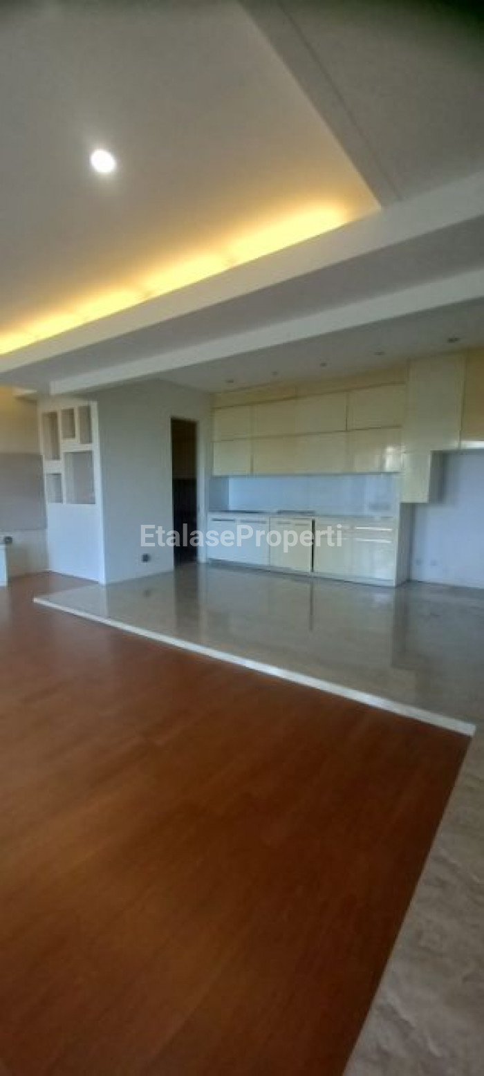 Foto properti Rumah Royal Residence Cluster Monticello Minimalis Siap Huni Di Surabaya Barat 2