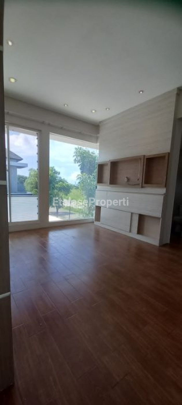 Foto properti Rumah Royal Residence Cluster Monticello Minimalis Siap Huni Di Surabaya Barat 3