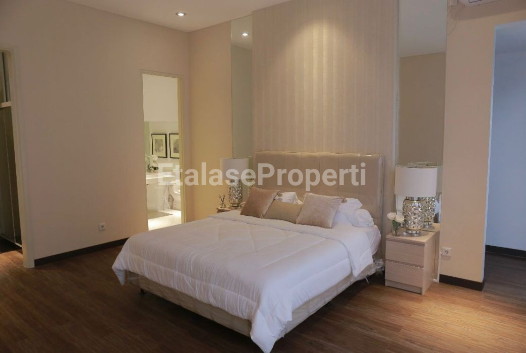 Foto properti Dijual Rumah Di Raya Wisata Bukit Mas 3