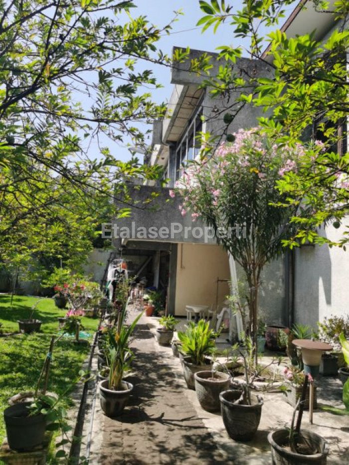 Foto properti Dijual Gudang 2 Lantai Jl. Sidoyoso 9