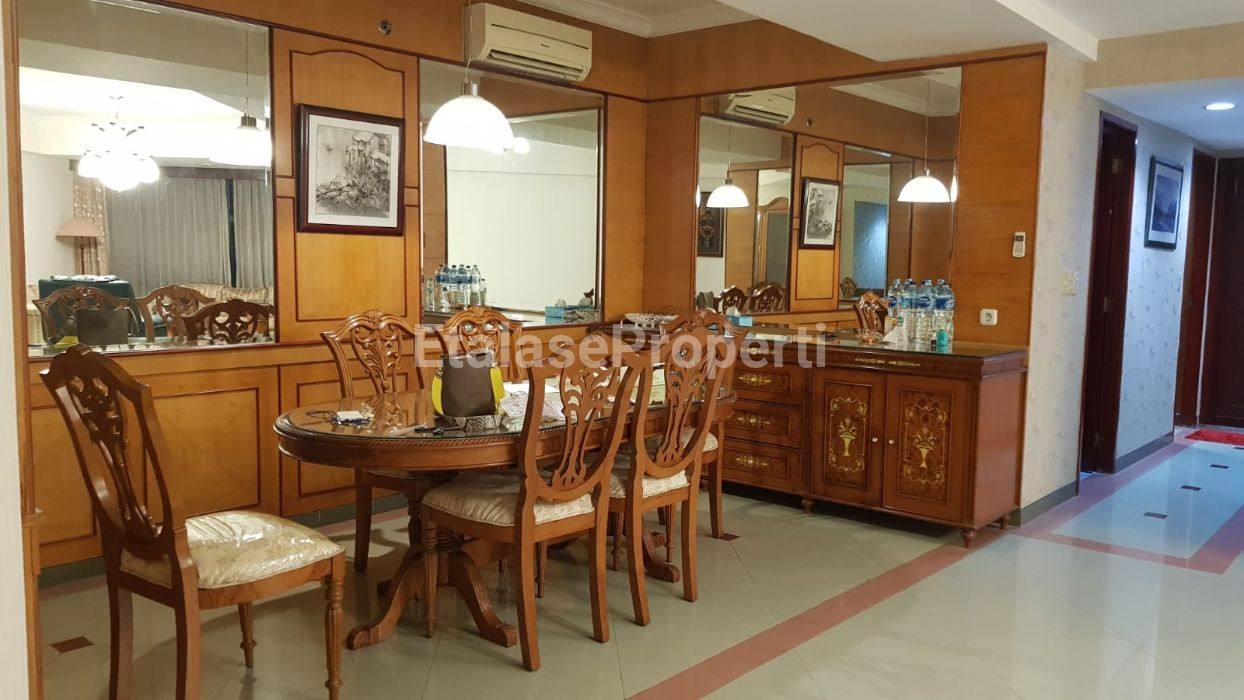 Foto properti Disewakan Apartemen Taman Anggrek Good Condition 1
