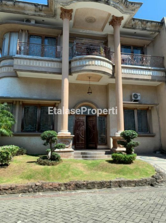 Foto properti JUAL CEPAT! Rumah Siap Huni Taman Mutiara Pakuwon City 2