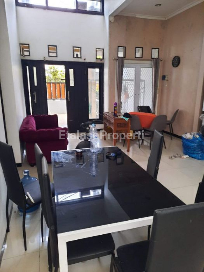 Foto properti Ada Rooftop! Dijual Cepat Rumah 2 Lantai Taman Rivera Regency Dekat UPN 4