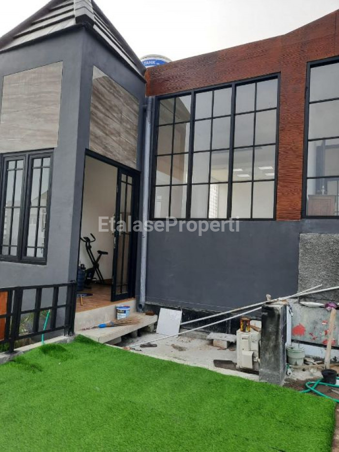 Foto properti Ada Rooftop! Dijual Cepat Rumah 2 Lantai Taman Rivera Regency Dekat UPN 10