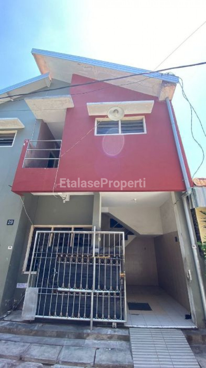 Foto properti Turun Harga! Rumah Kost Aktif Setro Baru Daerah Tambaksari Surabaya 1