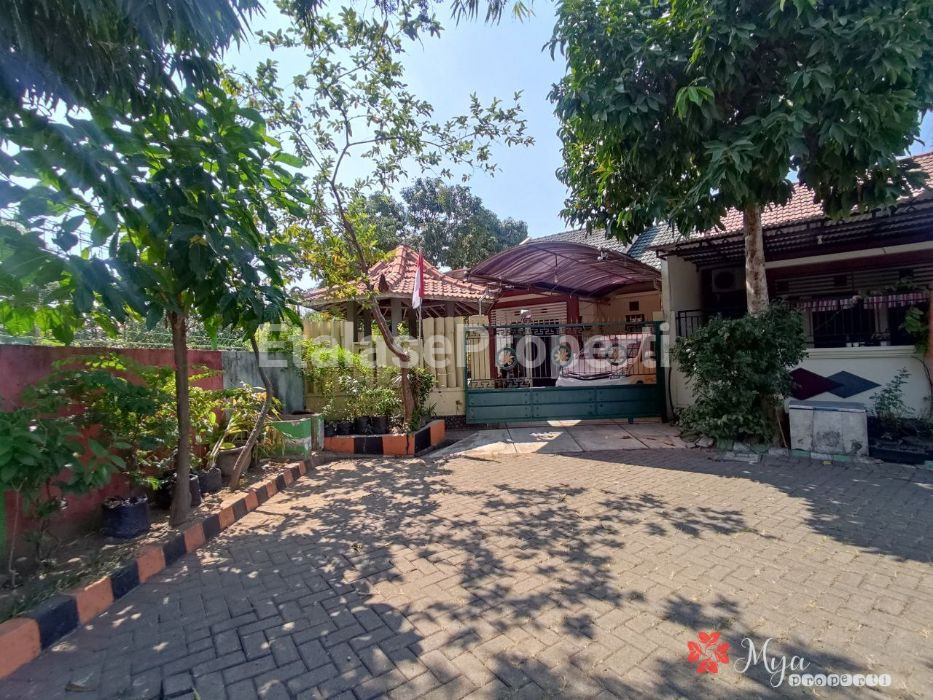 Foto properti Jual Hitung Tanah! Rumah Di Perumahan Garden Dian Regency Tropodo Waru Dekat Juanda 3
