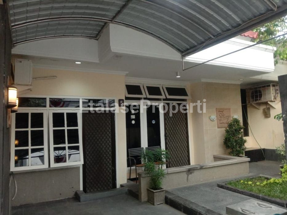 Foto properti Jual Cepat Rumah Di Rungkut Asri Tengah Dekat Yakaya 4