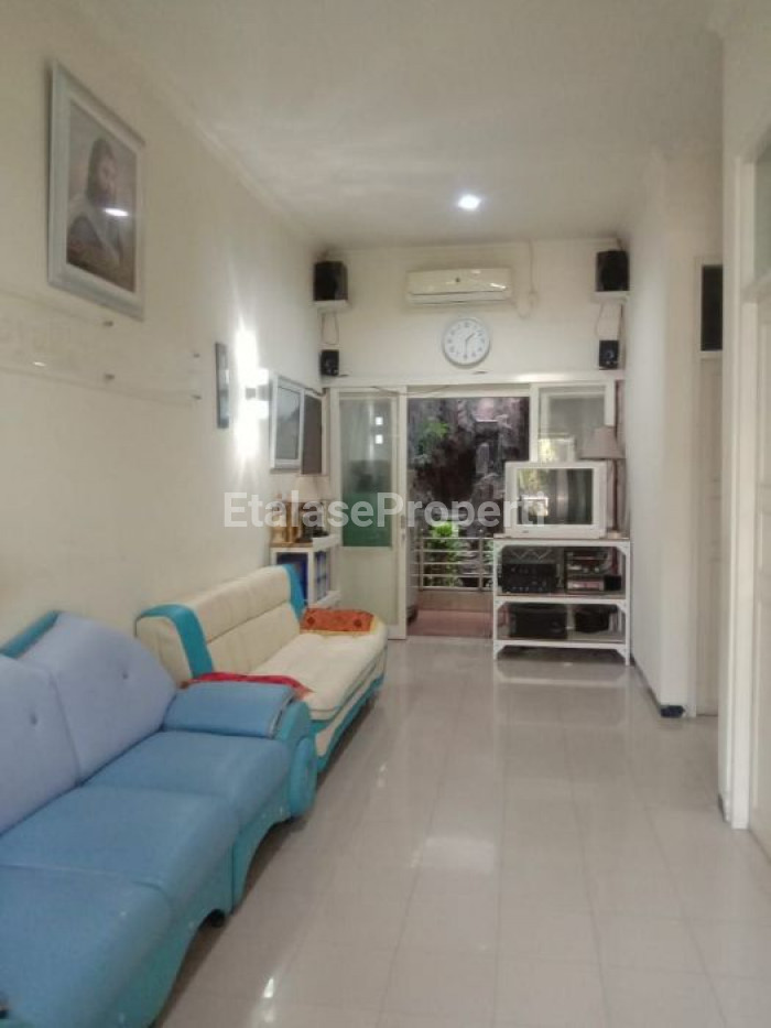 Foto properti Jual Cepat Rumah Di Rungkut Asri Tengah Dekat Yakaya 7