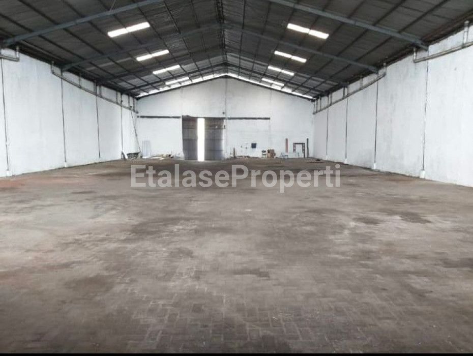 Foto properti SEWA GUDANG DI OSOWILANGUN PERMAI BLOK A , BLOK TERDEPAN 4