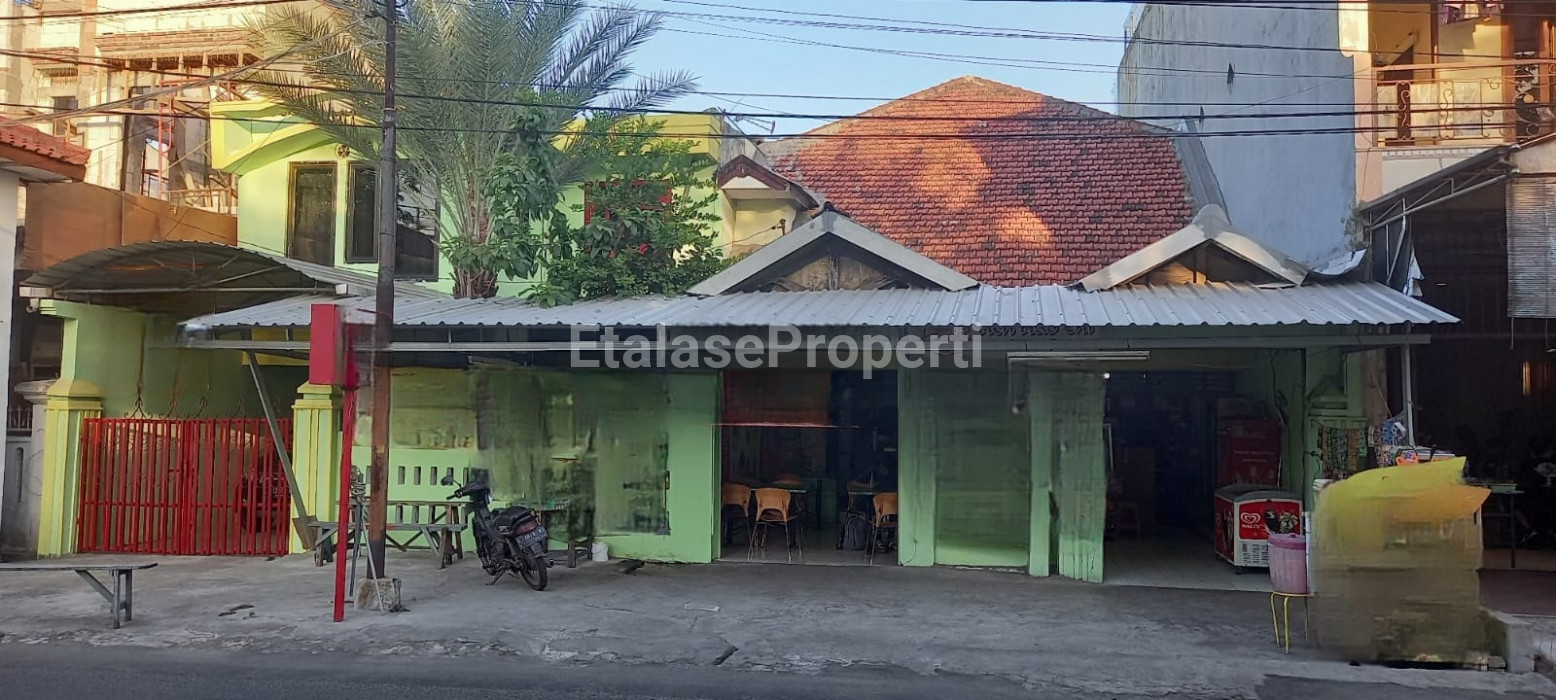 Foto properti Jual Rumah Hook Dekat Sekolah Dan Gereja Jemur Andayani 1