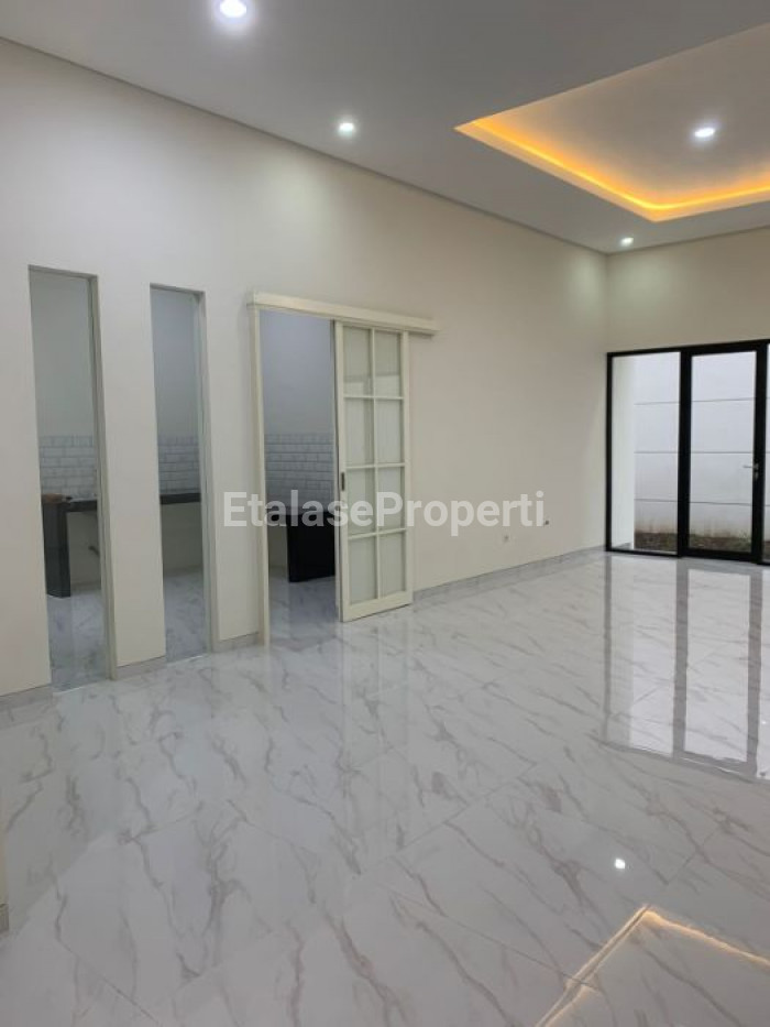 Foto properti Rumah Baru Gresss!!! Prapen Indah Dijual Harga Special 3