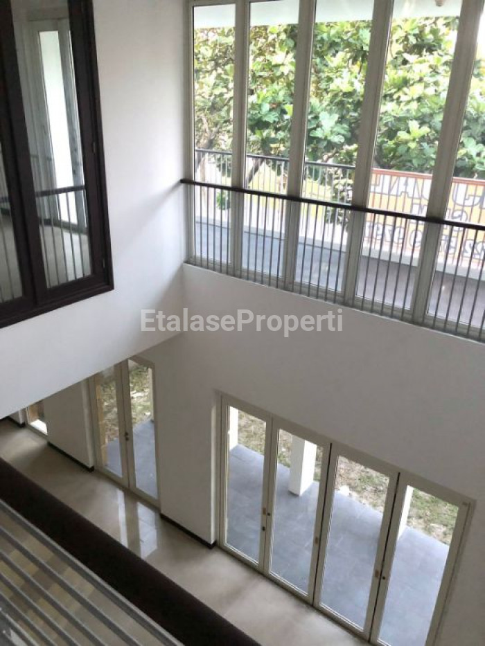 Foto properti DIAMOND HILL CITRALAND RUMAH  2 LANTAI 4