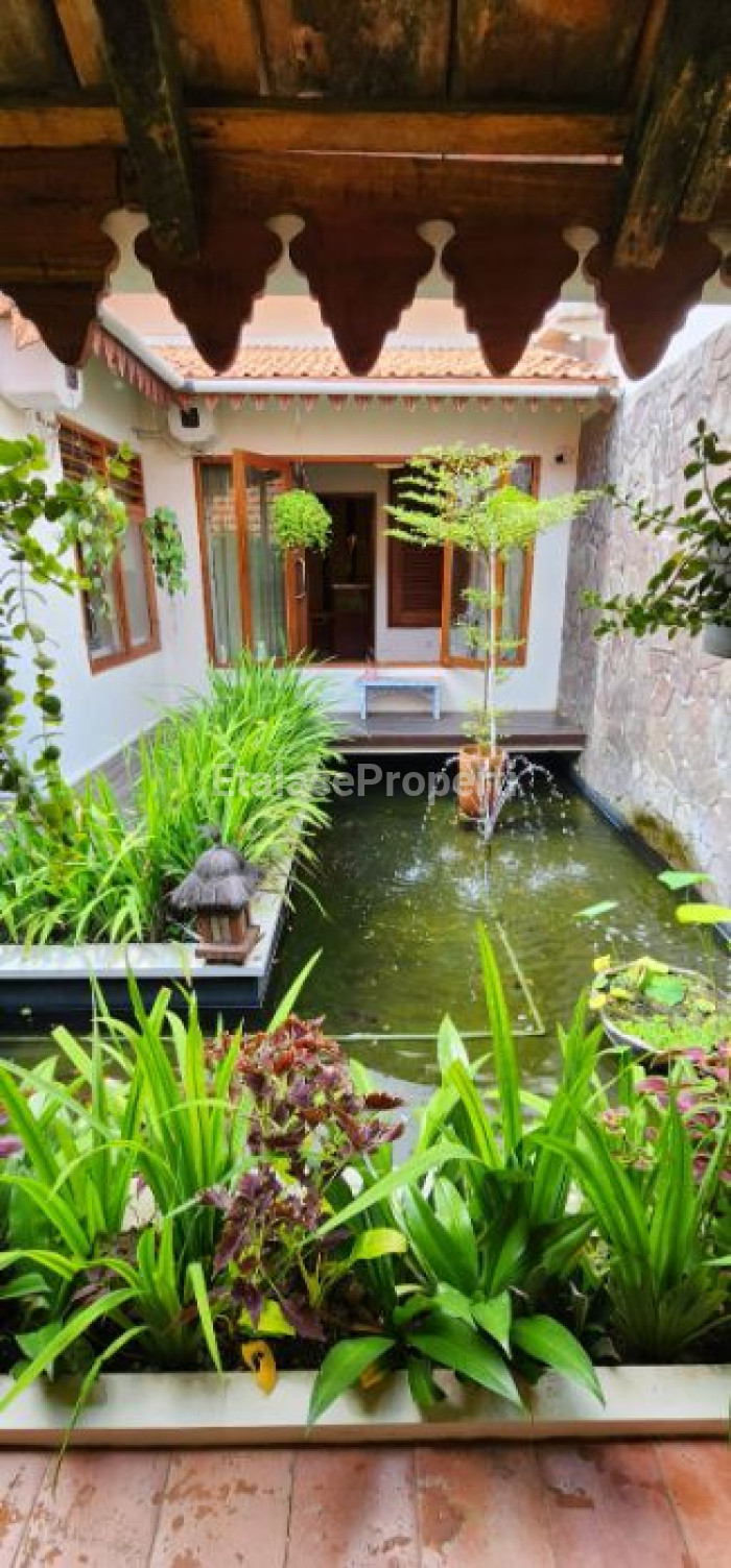 Foto properti RUMAH  TENGAH KOTA RASA BALI DEKAT KAPUAS ADA POOL 8