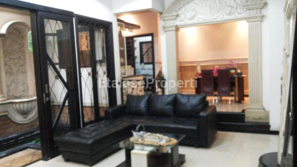 Foto properti Jual Cepat Rumah Di Pondok Tjandra Waru 5