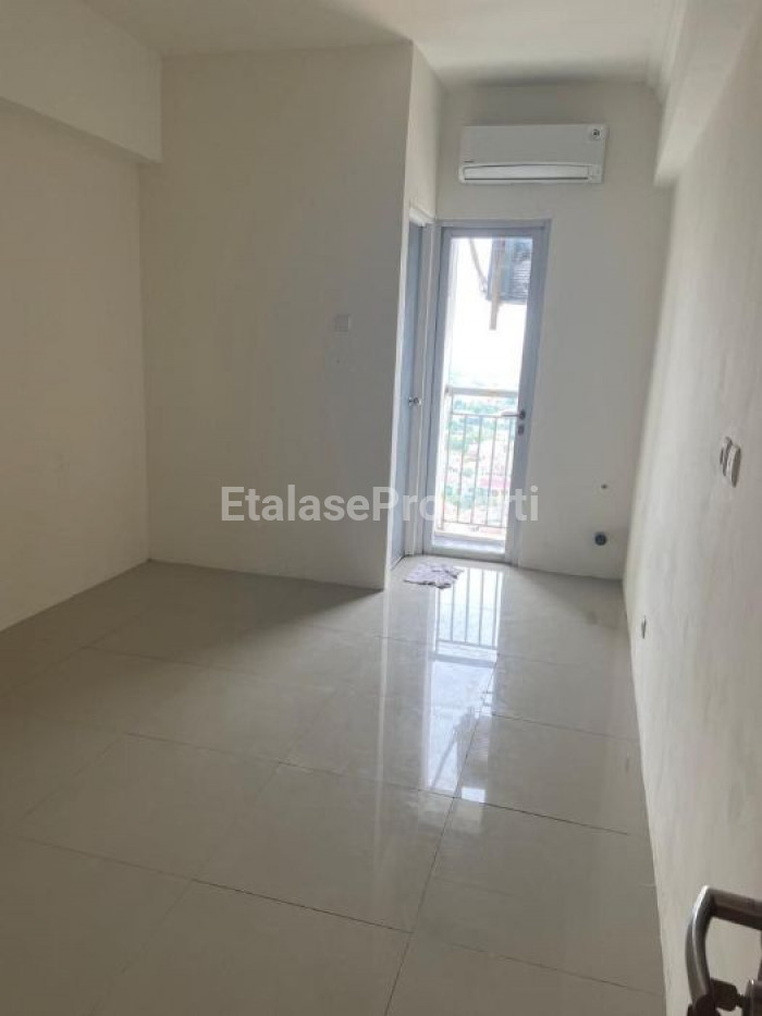 Foto properti Jual Cepat Apartemen Gunawangsa Merr Studio Kosongan View City 5
