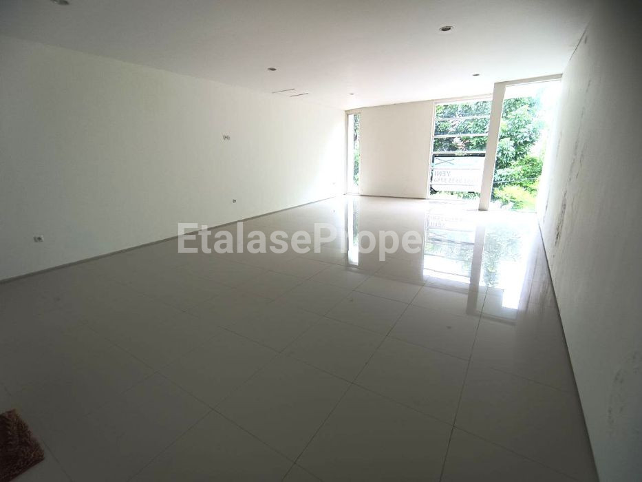 Foto properti Ruko BARU GRESS Blm Pernah Dipakai @Jambangan Town House 7