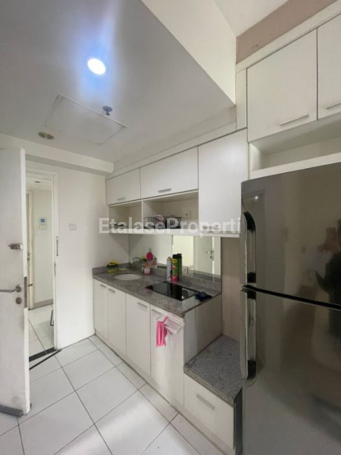 Foto properti Dijual Cepat Apartemen Berkeley Universtias Ciputra - Tipe Studio Full Furnish 1