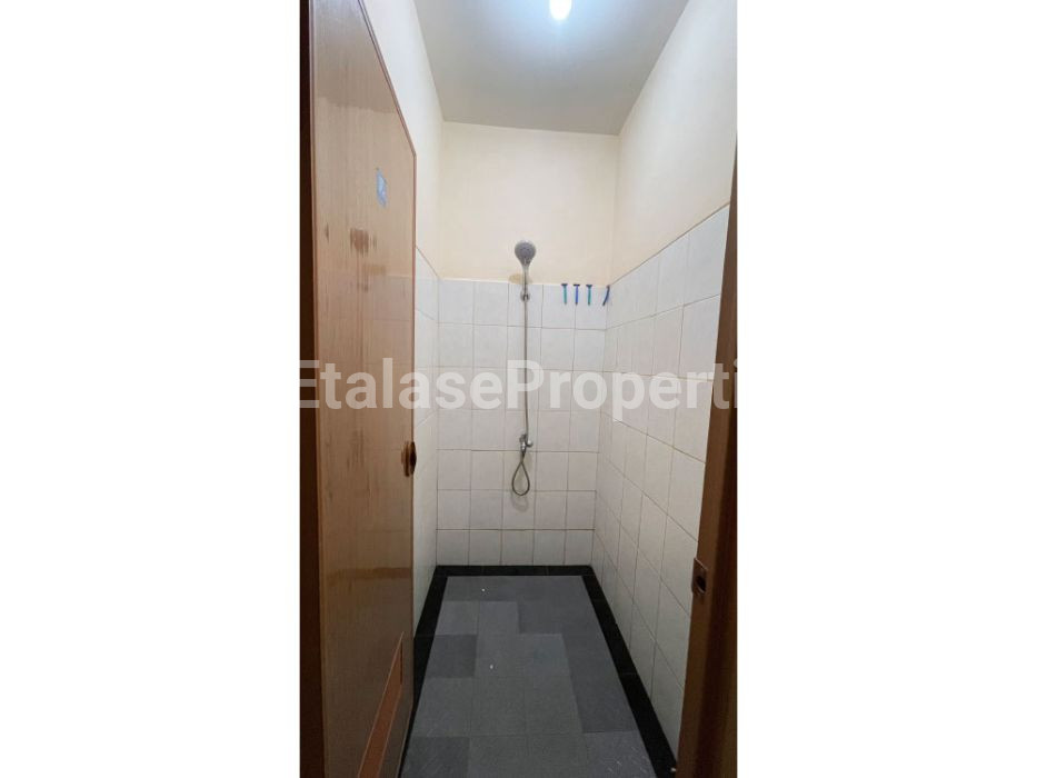 Foto properti *Dijual Rumah Kos Aktif Jl Darmo Kali Pusat Kota Surabaya* 6