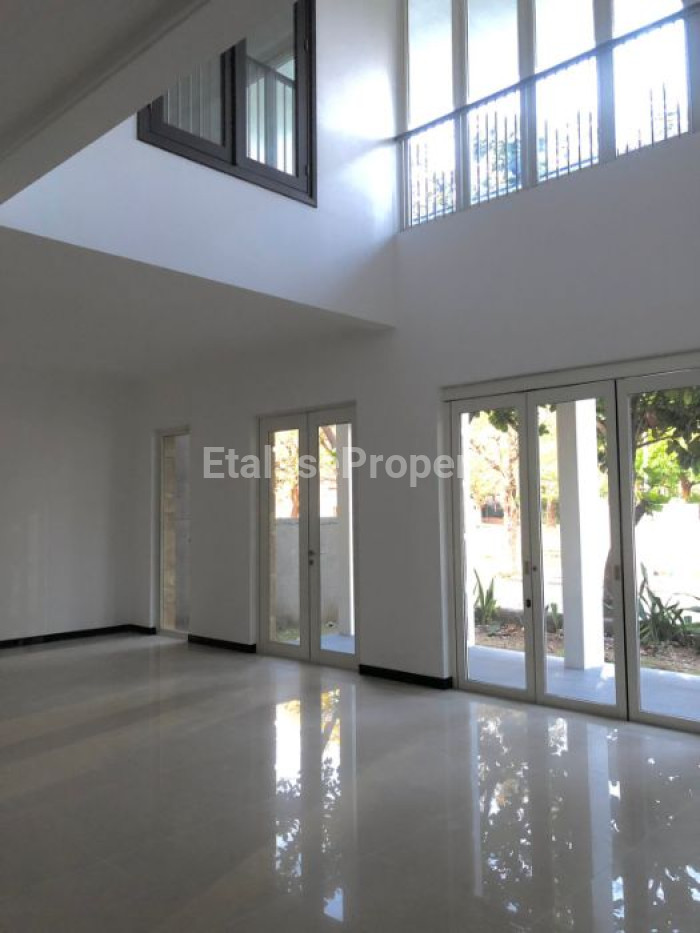 Foto properti Dijual Rumah Diamond Hill Citraland 4