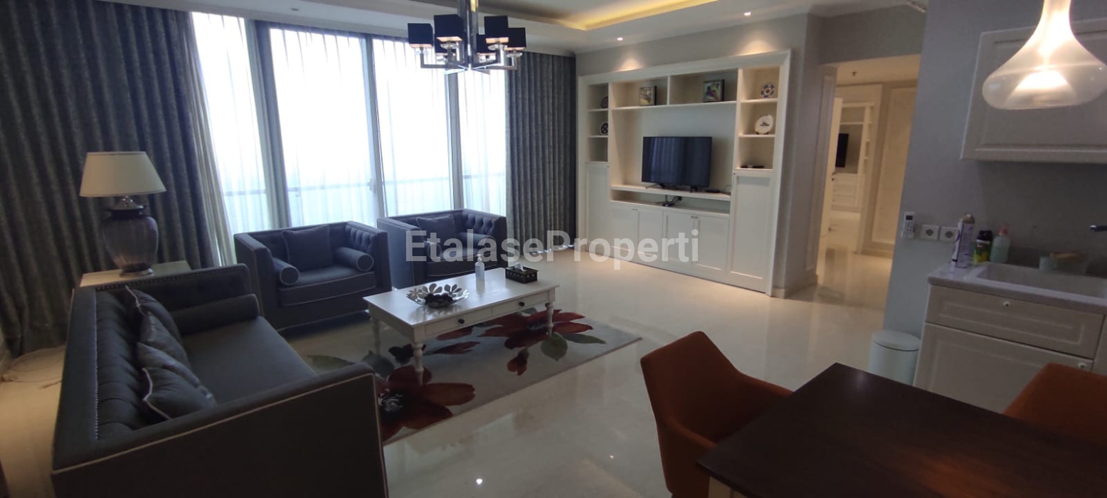 Foto properti Dijual Apartment VOILA Ciputra Wold Semi Private Lift Full Furnished Terawat! 3