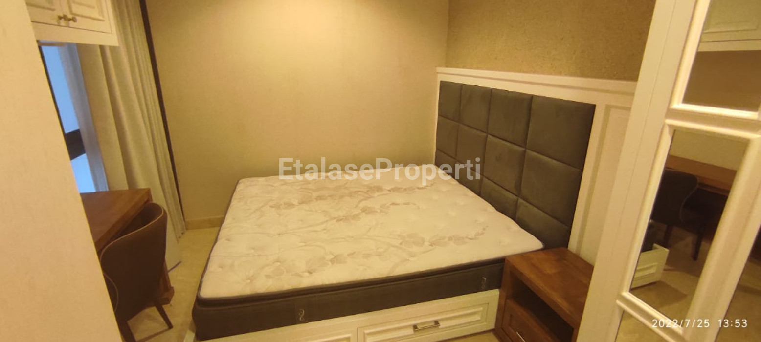 Foto properti Disewakan Apartment VOILA Ciputra World 4 BR Lt 15 Semi Private Lift Full Furnish Siap Huni Bagus Terawat Nego! 6
