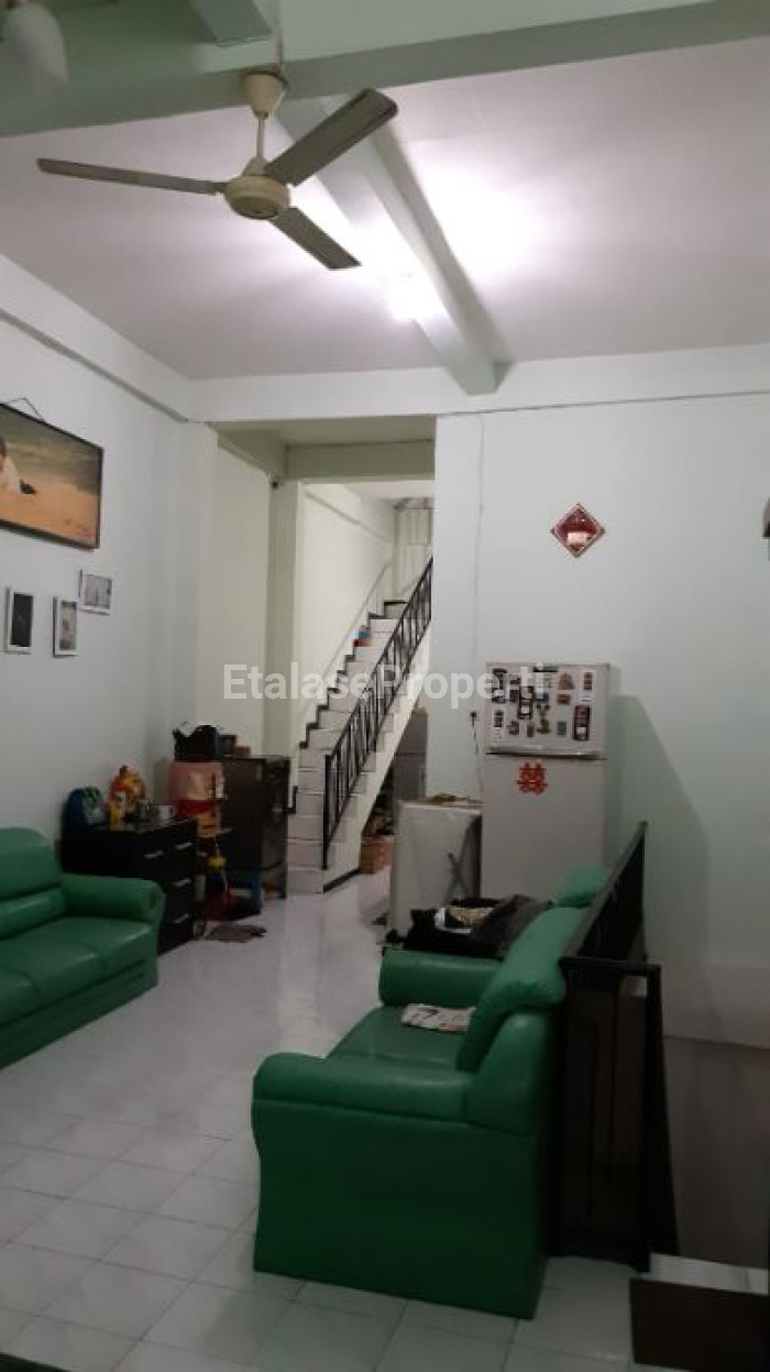 Foto properti DIJUAL RUKO 3 LANTAI MURAH 2