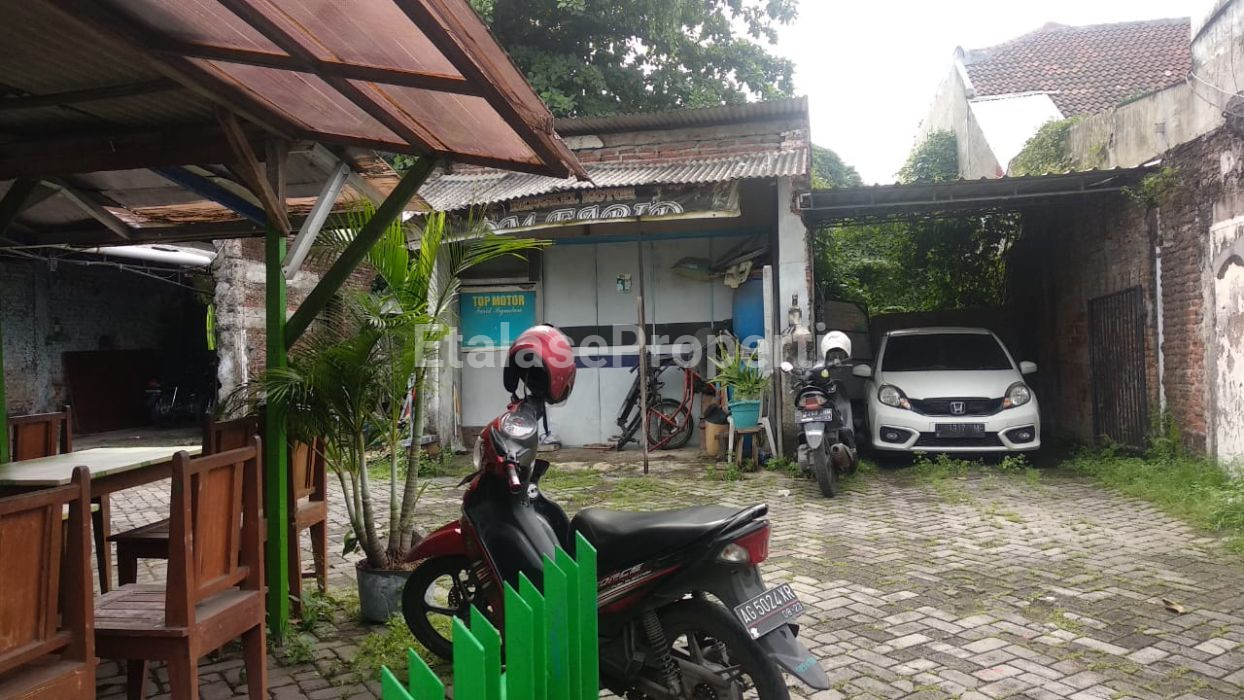 Foto properti Rumah Hitung Tanah Di Pusat Kota 2