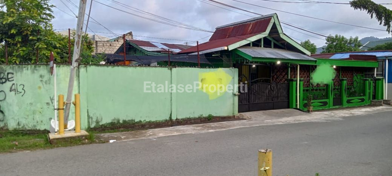 Foto properti JUAL RUMAH USAHA  SIAP HUNI BERLOKASI  KOMP  PEMDA, AMBEPURA, JAYAPURA, PAPUA. 3