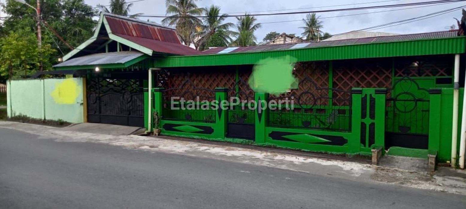 Foto properti JUAL RUMAH USAHA  SIAP HUNI BERLOKASI  KOMP  PEMDA, AMBEPURA, JAYAPURA, PAPUA. 4