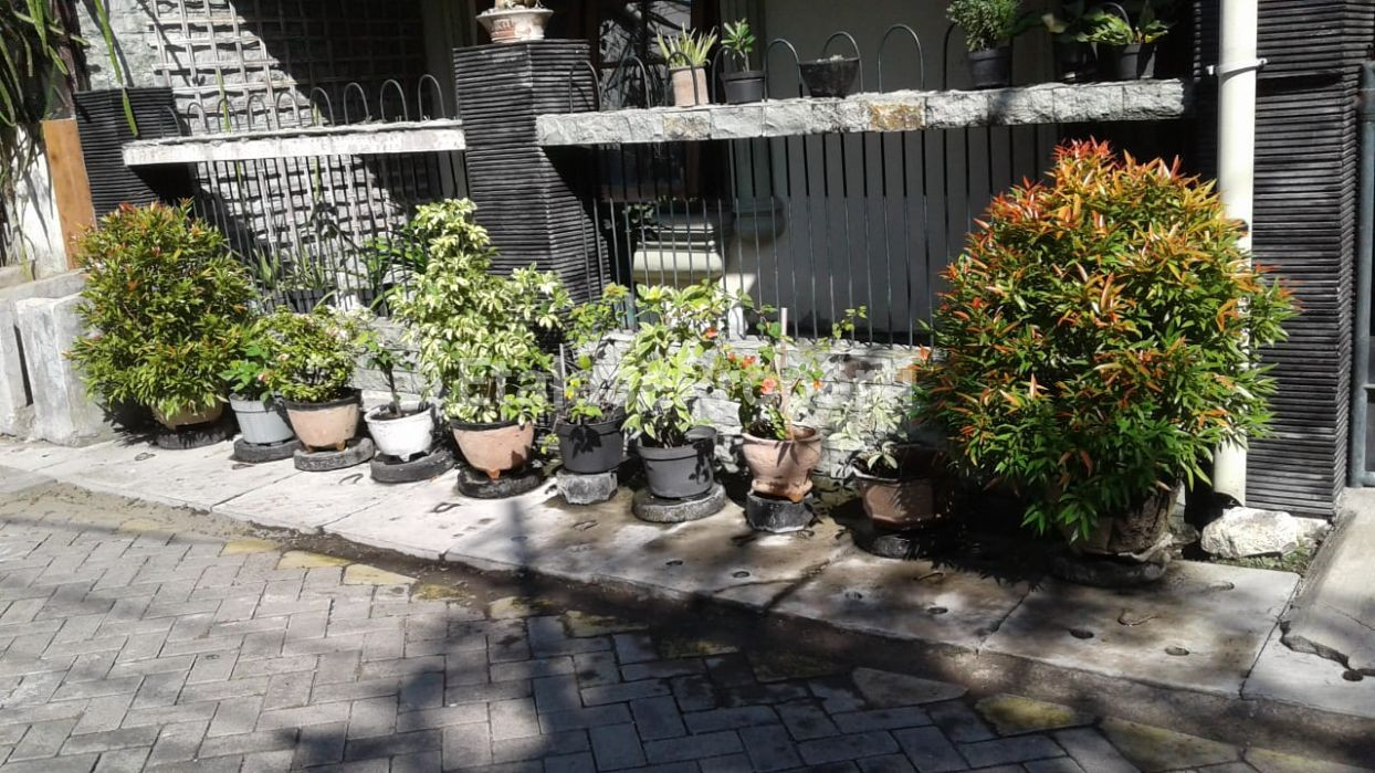 Foto properti Di Jual Rumah Siap Huni  Jalan Semampir Tengah 4