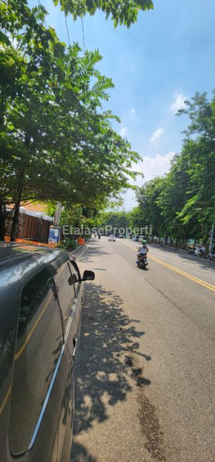 Foto properti *Dijual  Ruko Raya Ngagel Strategis Dan Langka* 10