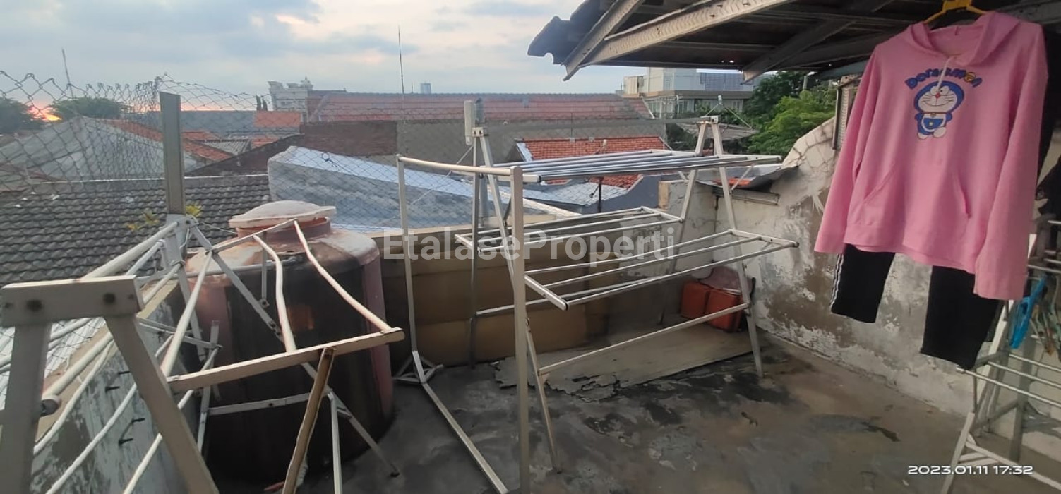 Foto properti Disewakan Ruko Dan Kos 16 Kamar Di Depan Kampus 8