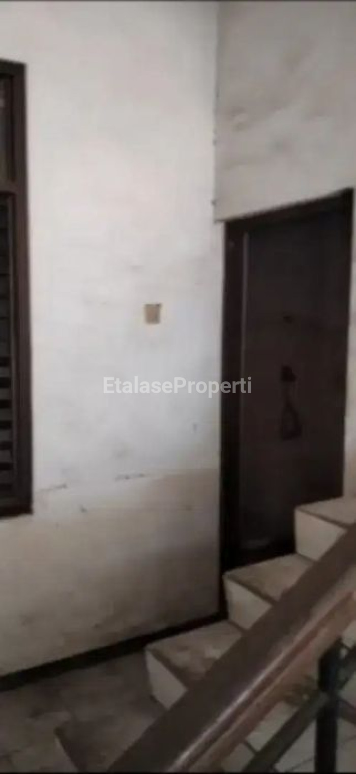 Foto properti MURAH! Disewakan Ruko Raya Simogunung 3 Lantai 2