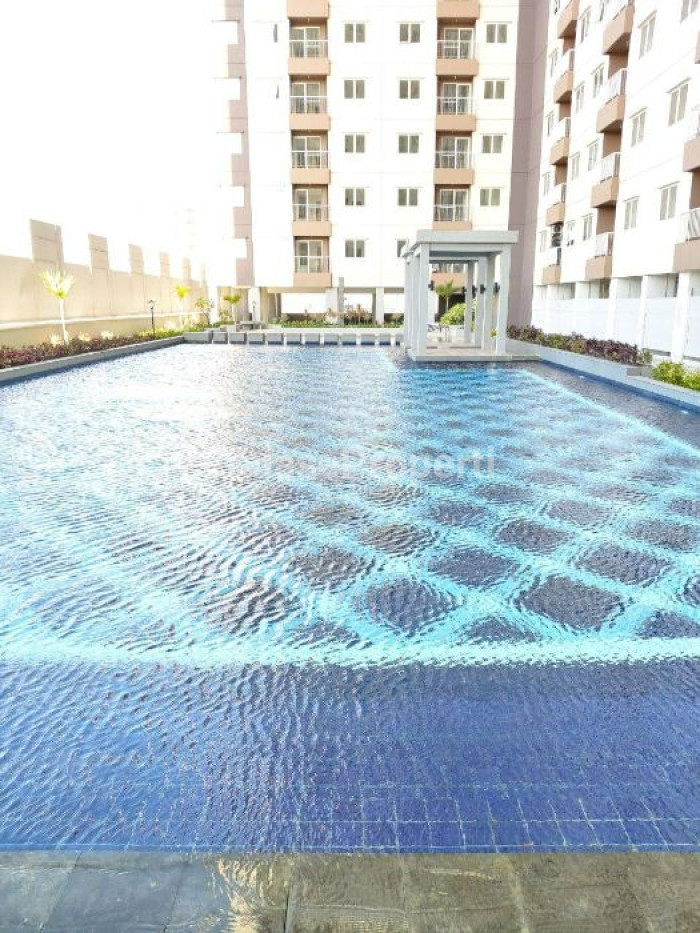 Foto properti Disewakan Apartemen Puncak Dharmahusada 3br Kosongan Pool View   Tower C Lantai 11 Unit 11 - 23   3 Kamar Tidur  2 Kamar Mandi  Luas 78 M2  View Pool Sewa 35 Juta/ Tahun, Nego  MRF 1