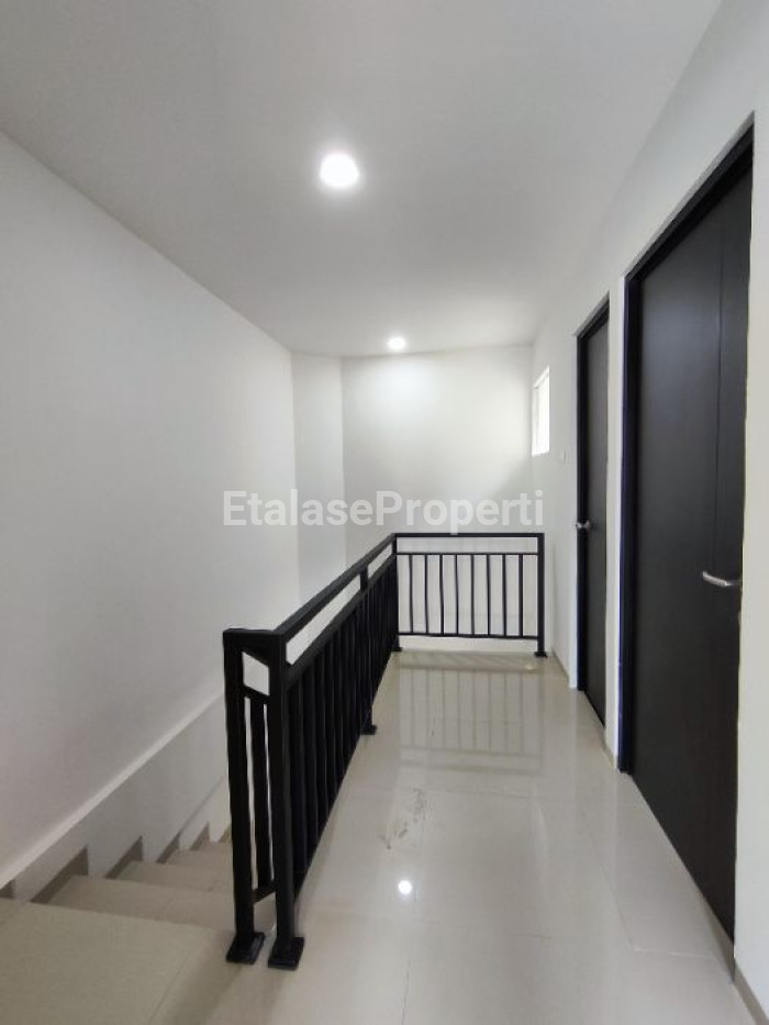 Foto properti Eastern Park Residence Surabaya Block AC / Type Bellea / Unit Baru! 5