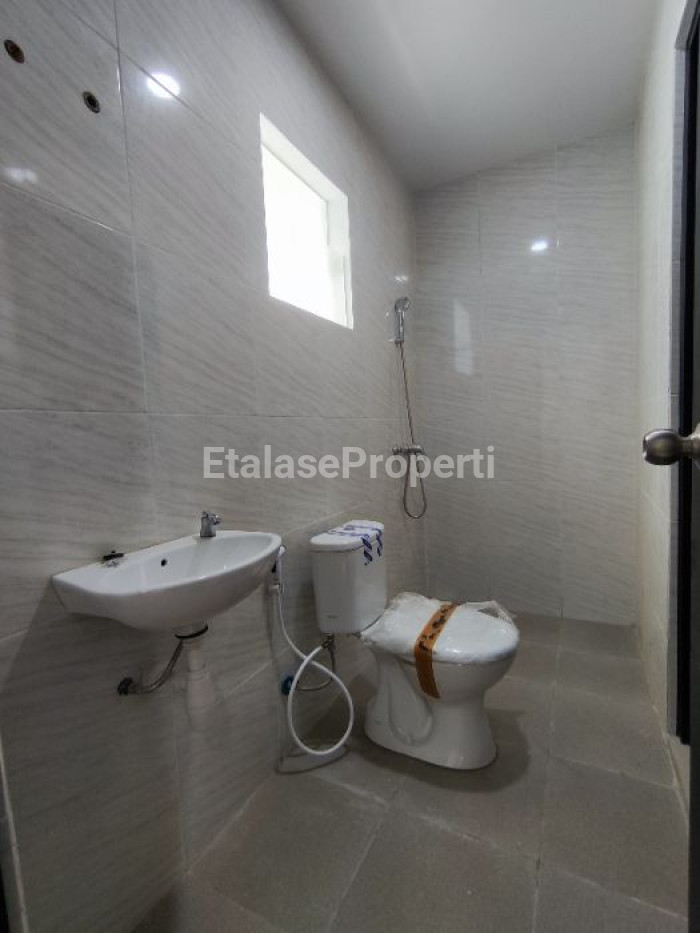 Foto properti Eastern Park Residence Surabaya Block AC / Type Bellea / Unit Baru! 6