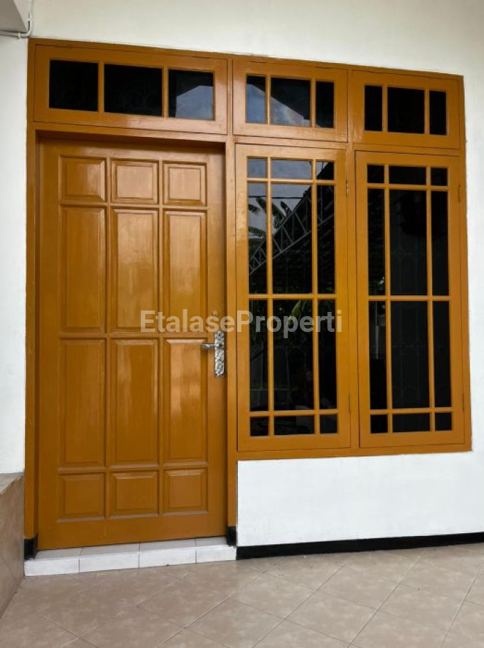 Foto properti Dijual Rumah Kost Siwalankerto Permai (dekat Petra) 3