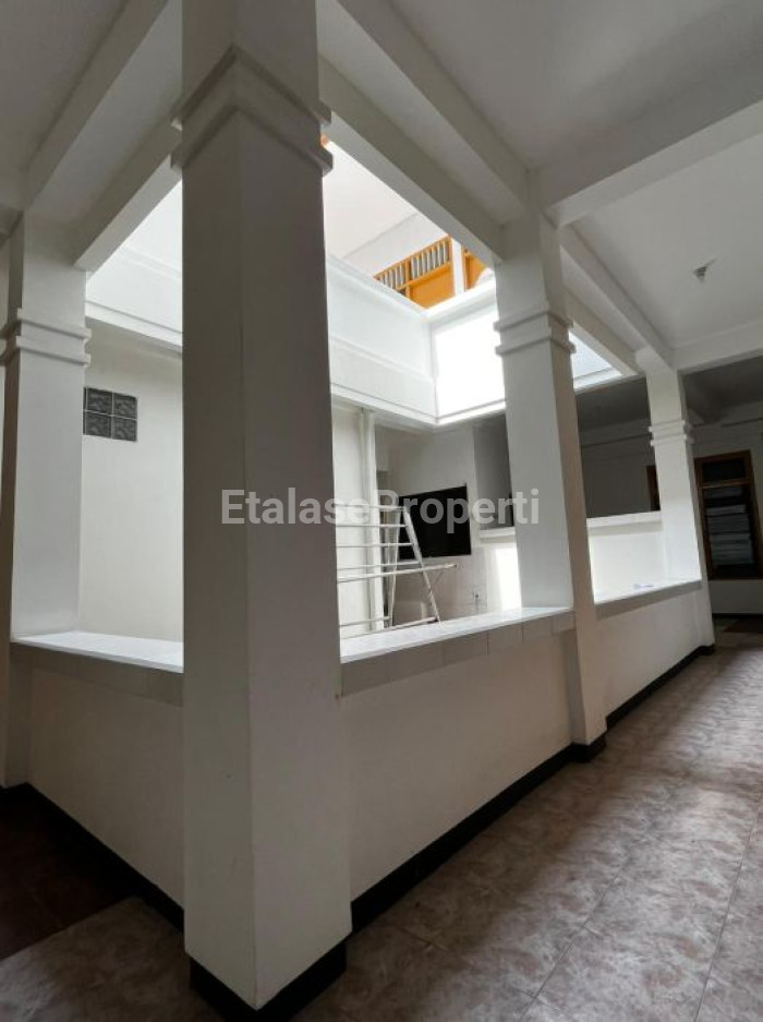 Foto properti Dijual Rumah Kost Siwalankerto Permai (dekat Petra) 7