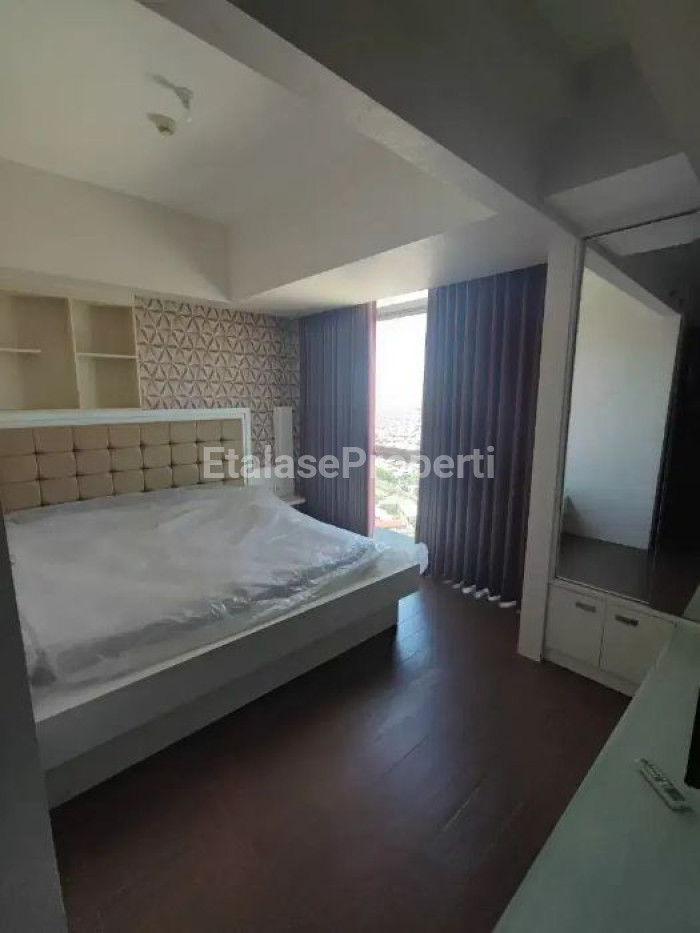 Foto properti DISEWAKAN! Apartemen Linden Marvell City 3 BR Full Furnished 3