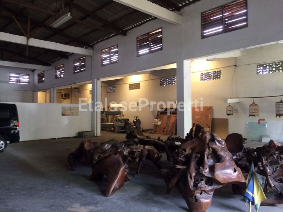 Foto properti Disewakan Cepat Gudang Ada Mess Karyawan Di Kutisari Dekat A.Yani 5