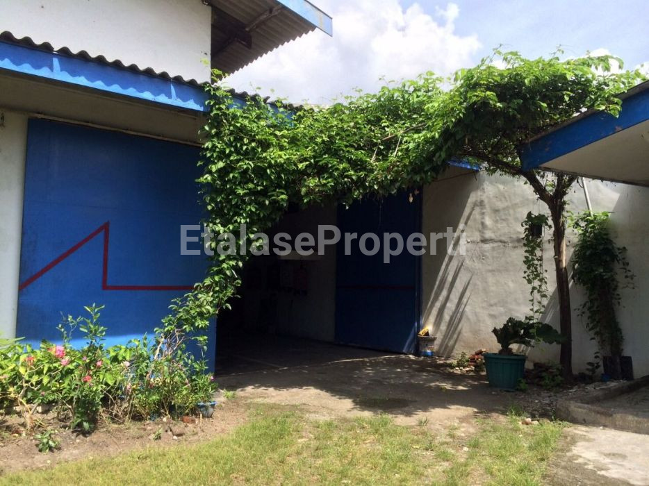 Foto properti Disewakan Cepat Gudang Ada Mess Karyawan Di Kutisari Dekat A.Yani 8