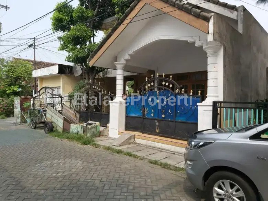 Foto properti STRATEGIS! Dijual Cepat Rumah Gubeng Kertajaya Dekat Unair Dharmahusada 2